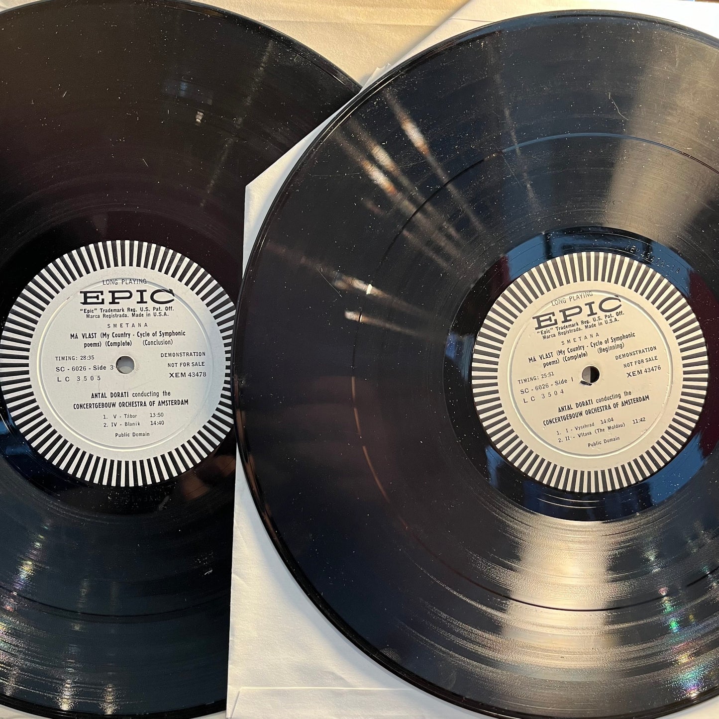 Smetana: Má Vlast (My Country) / Dvořák: Slavonic Rhapsody In D Major, Op. 45, No. 1; Slavonic Rhapsody In G Minor, Op. 45, No. 2 *PROMO* | Very Good (VG) Very Good (VG) Get Cheap Vinyl