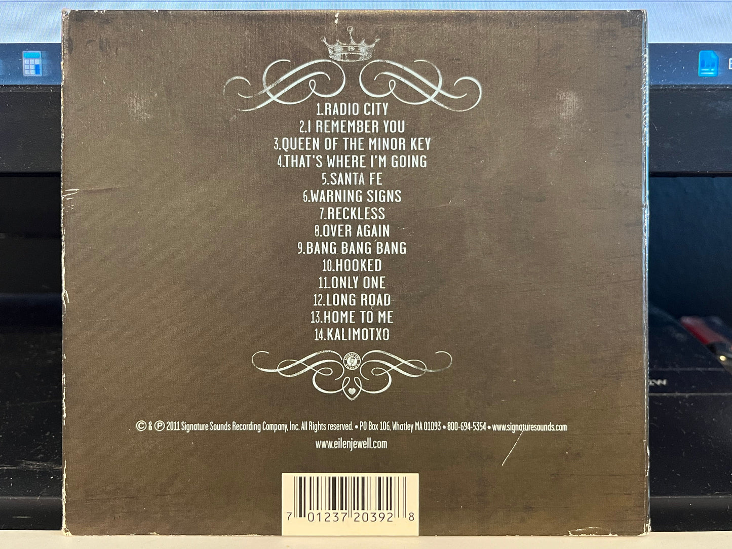 Queen Of The Minor Key *SIGNED* | Excellent (EX) Excellent (EX) Get Cheap Vinyl