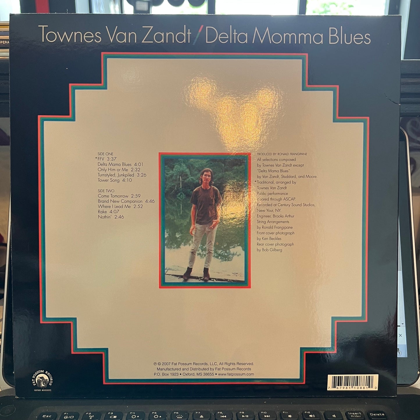 Delta Momma Blues | Near Mint (NM) Near Mint (NM) Get Cheap Vinyl