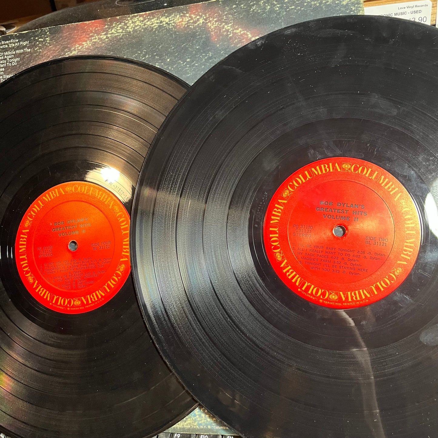 Bob Dylan's Greatest Hits Volume II (2xVINYL) | Very Good Plus Plus (VG++) Very Good (VG) Get Cheap Vinyl