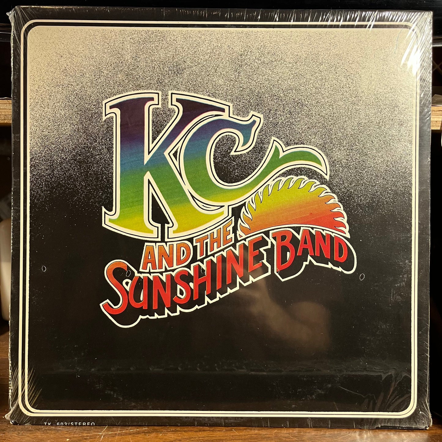 KC And The Sunshine Band (VINYL) | Mint (M) Near Mint (NM or M-) Get Cheap Vinyl