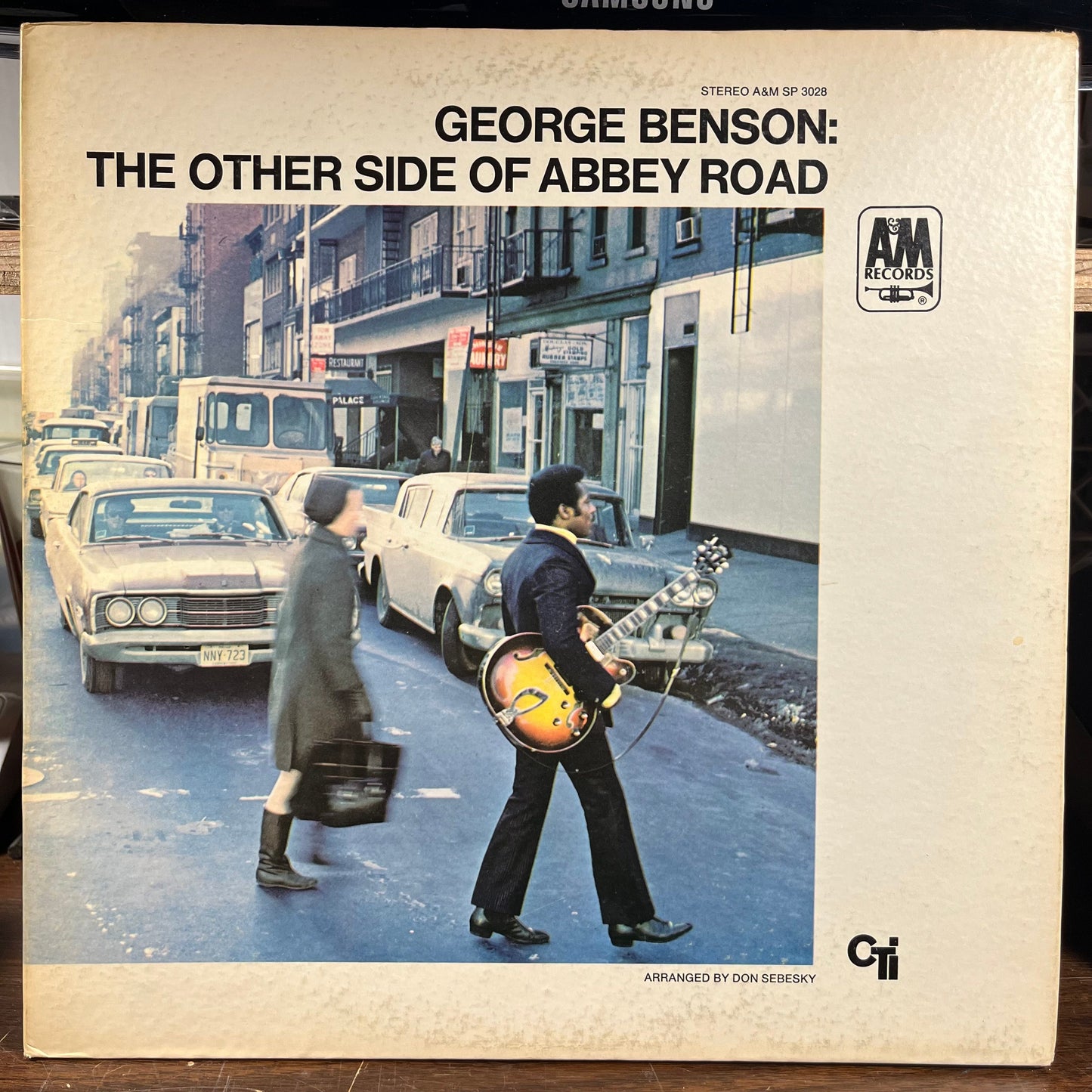The Other Side Of Abbey Road (LP) | Excellent (EX) Excellent (EX) Get Cheap Vinyl