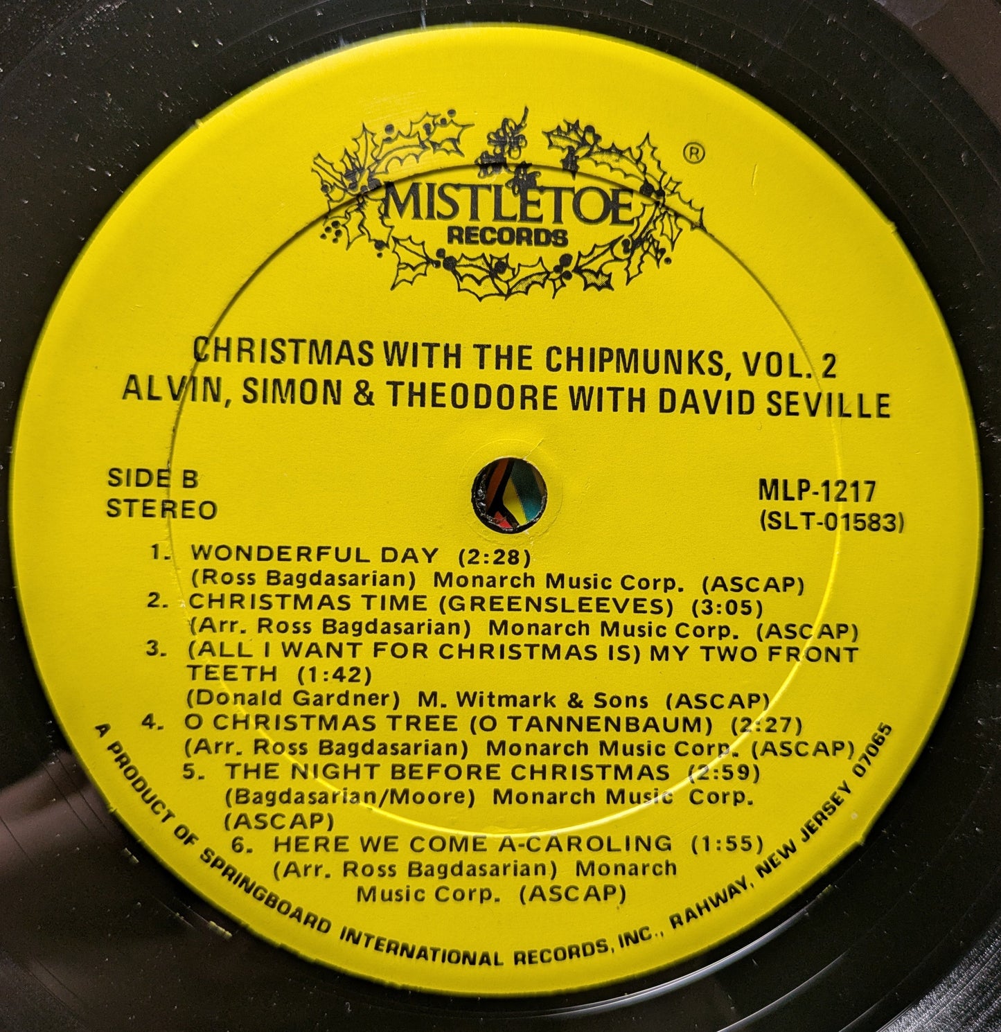 Christmas With The Chipmunks Volume 2 (VINYL) | Excellent (EX) Excellent (EX) Get Cheap Vinyl