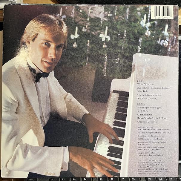 A Romantic Christmas (VINYL) | Near Mint (NM or M-) Near Mint (NM or M-) Get Cheap Vinyl