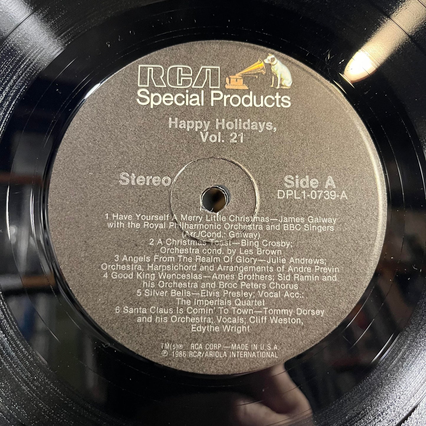 Happy Holidays, Vol. 21 *SHRINK* | Near Mint (NM) Near Mint (NM) Get Cheap Vinyl