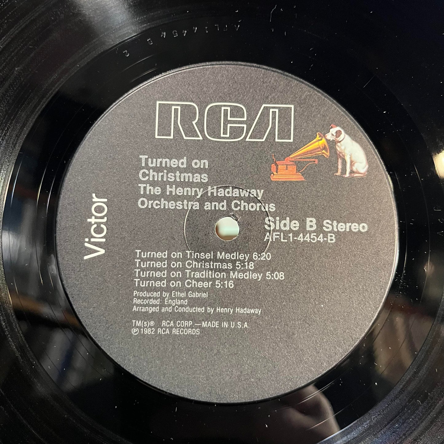 Turned On Christmas | Near Mint (NM) Near Mint (NM) Get Cheap Vinyl