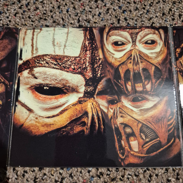 The Righteous & The Butterfly (CD) | Excellent+ (EX+) Excellent+ (EX+) Get Cheap Vinyl