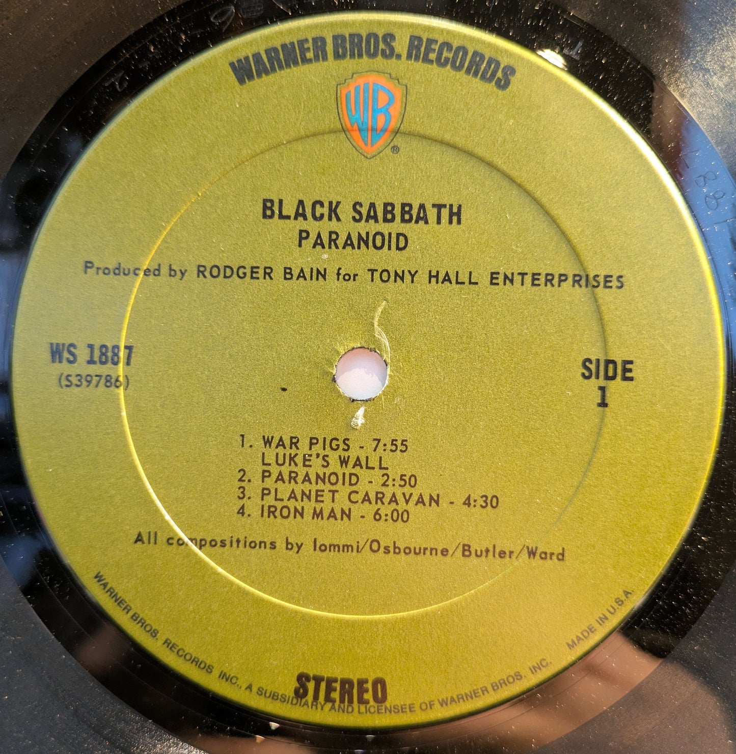 Paranoid (VINYL) | Very Good (VG) Very Good (VG) Get Cheap Vinyl