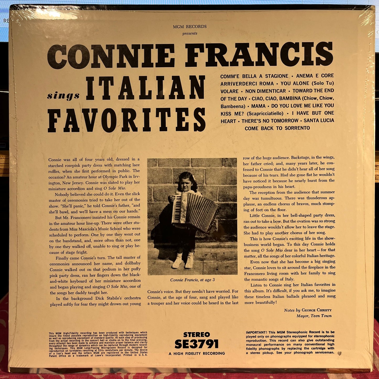 Sings Italian Favorites | Mint (M) Mint (M) Get Cheap Vinyl