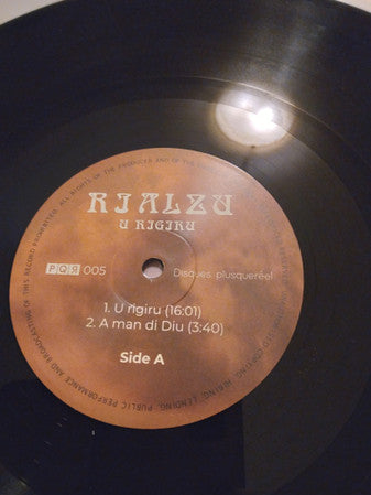Rialzu | Mint (M) Mint (M) Get Cheap Vinyl