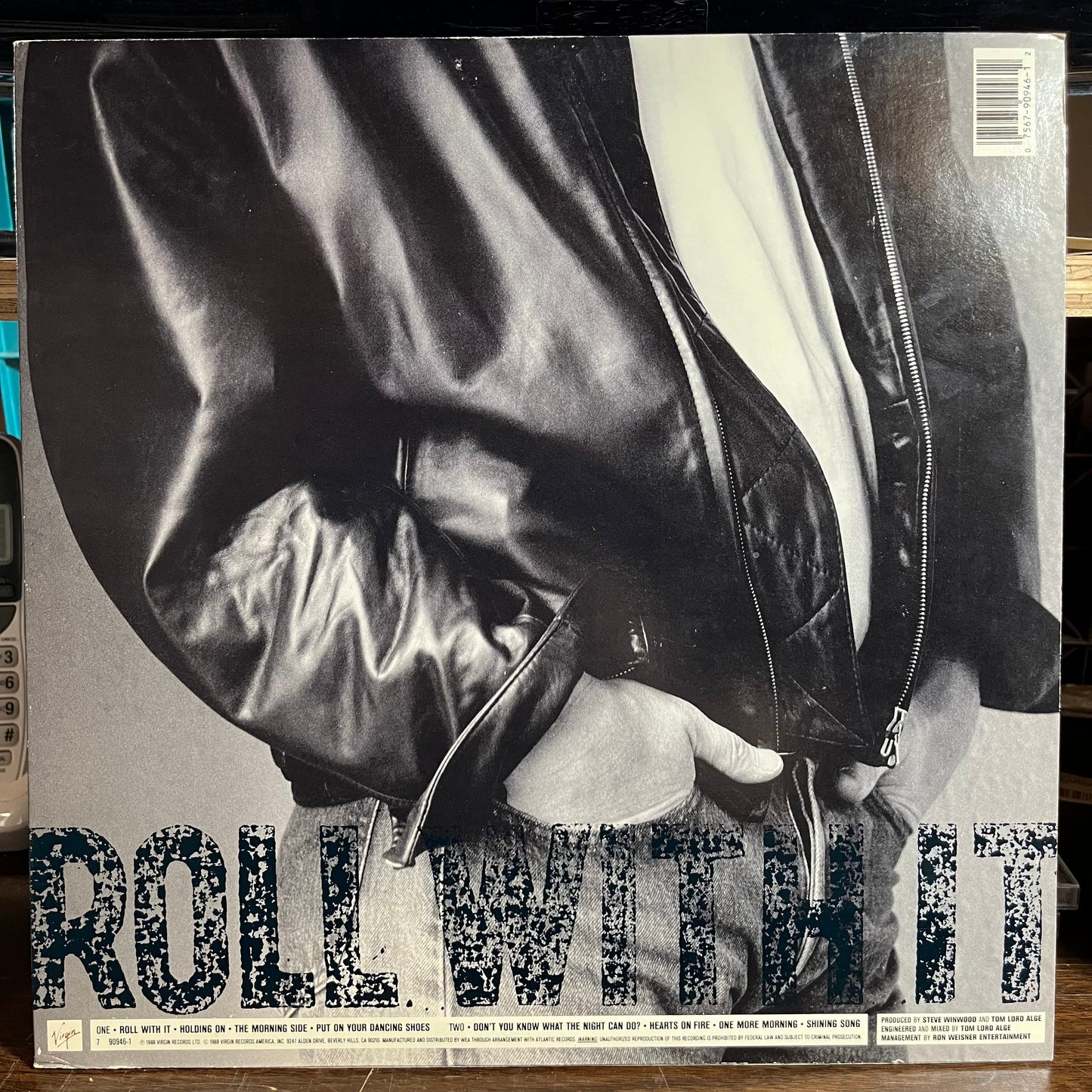Roll With It (VINYL) | Near Mint- (NM-) Excellent+ (EX+) Get Cheap Vinyl