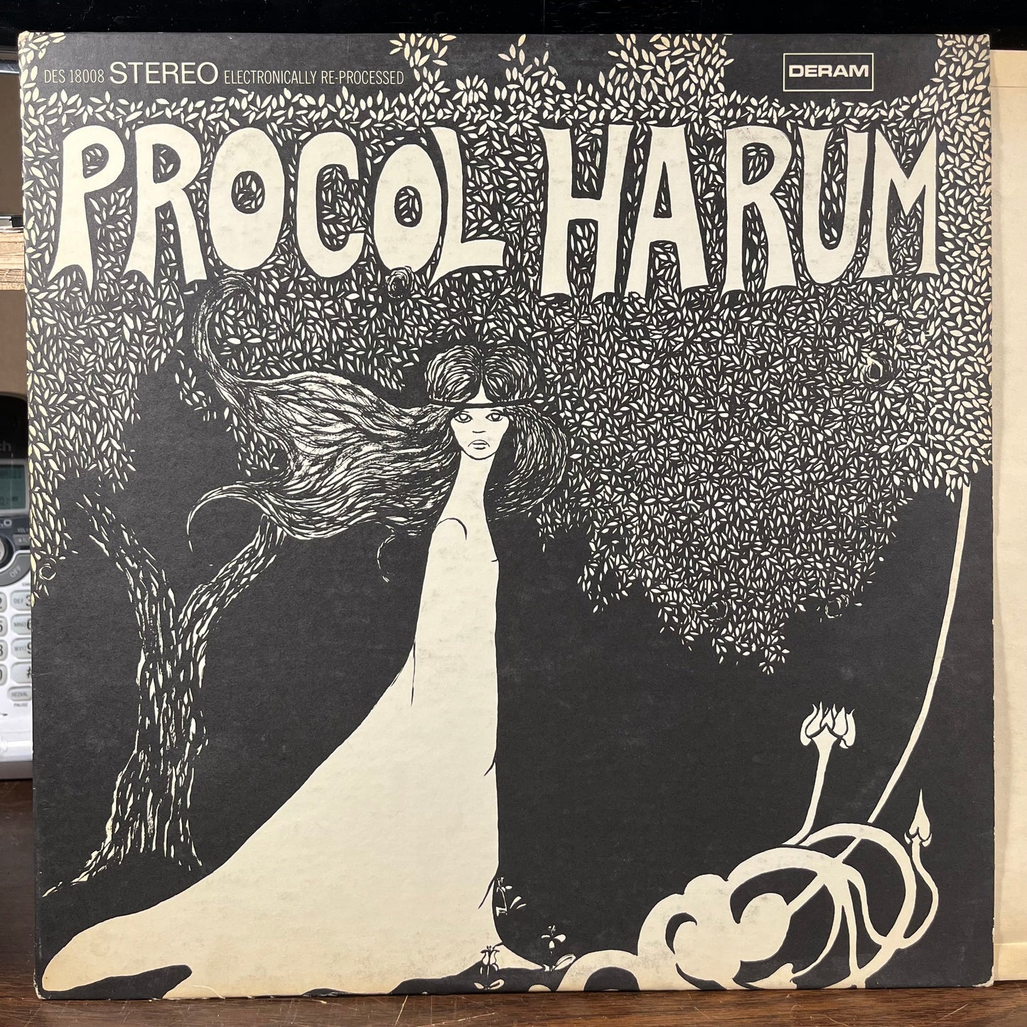 Procol Harum (VINYL) | Very Good Plus Plus (VG++) Excellent+ (EX+) Get Cheap Vinyl