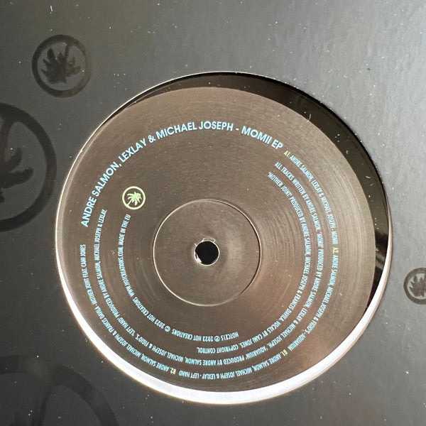 Momii EP | Mint (M) Mint (M) Get Cheap Vinyl