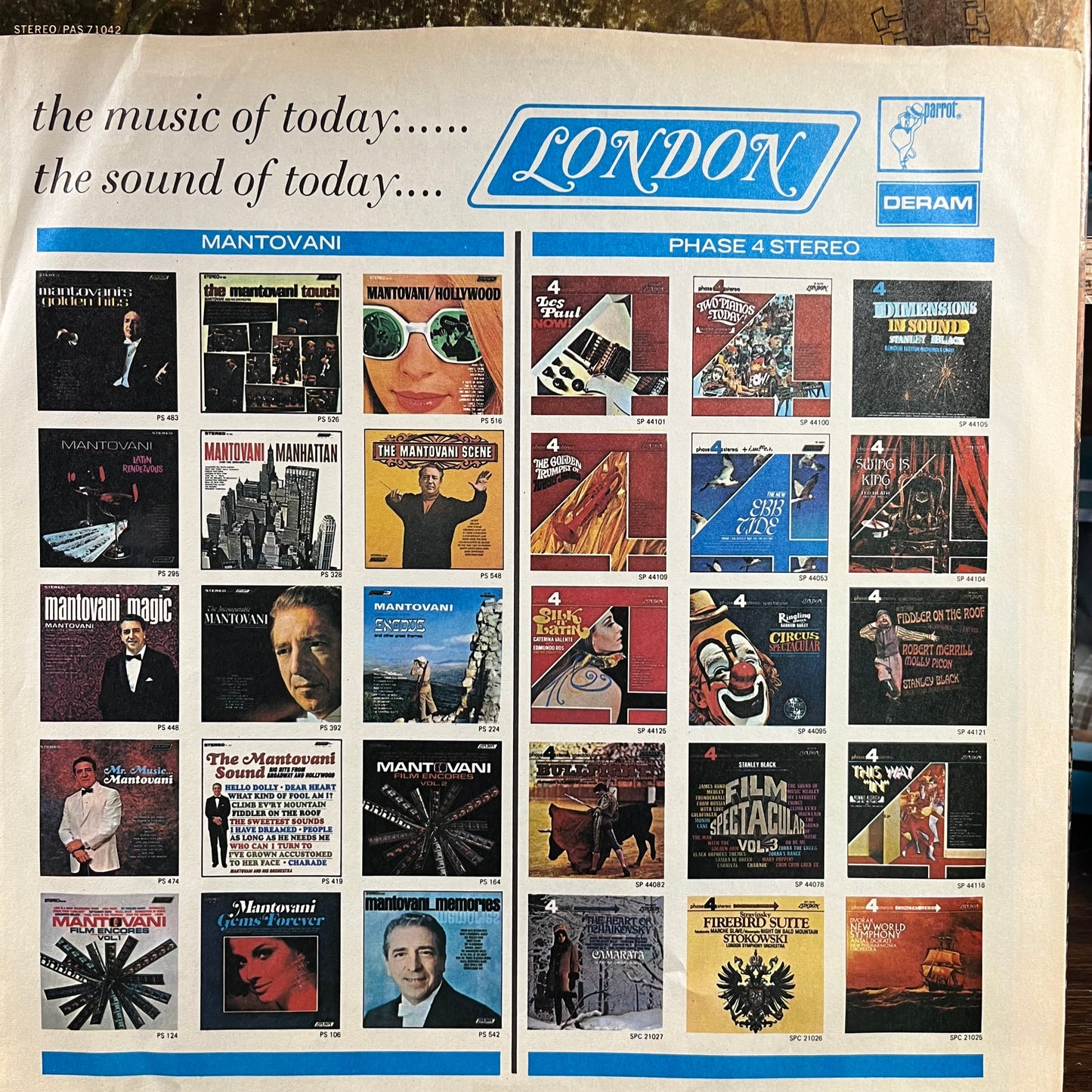 Looking In (VINYL) | Very Good Plus (VG+) Very Good Plus (VG+) Get Cheap Vinyl
