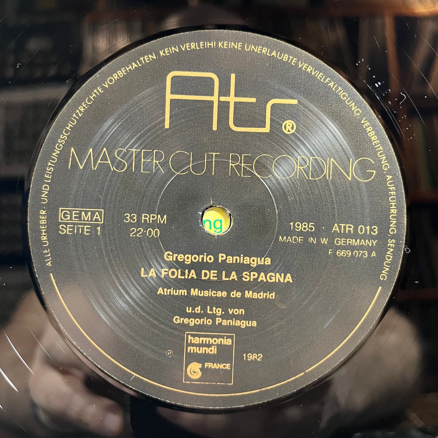 La Folia De La Spagna (VINYL) | Near Mint (NM or M-) Near Mint (NM) Get Cheap Vinyl