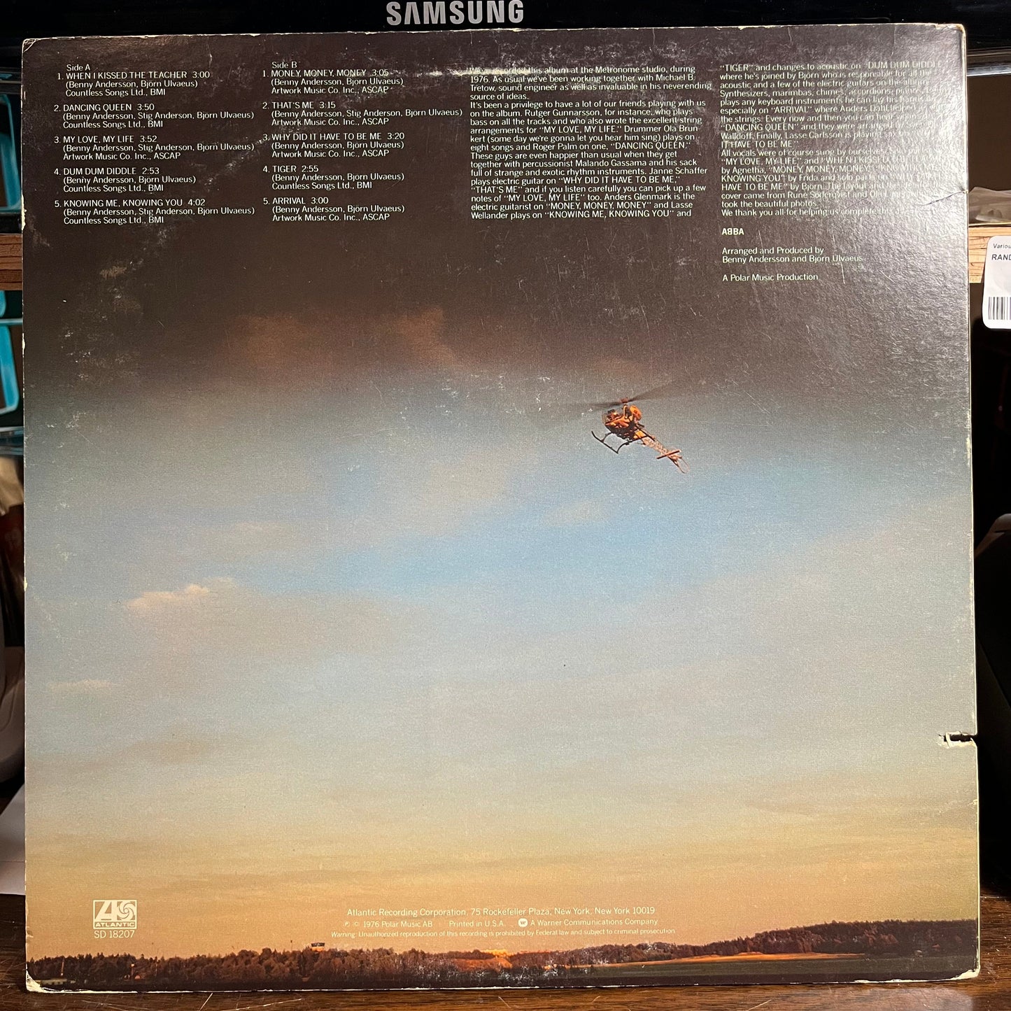 Arrival (VINYL) | Near Mint- (NM-) Very Good Plus (VG+) Get Cheap Vinyl