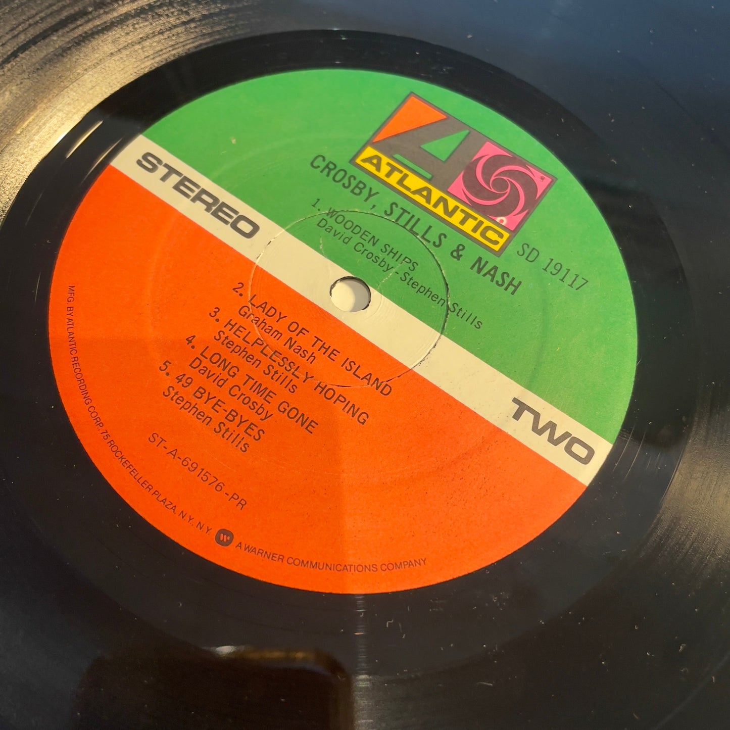 Crosby, Stills & Nash (VINYL) | Excellent (EX) Excellent+ (EX+) Get Cheap Vinyl
