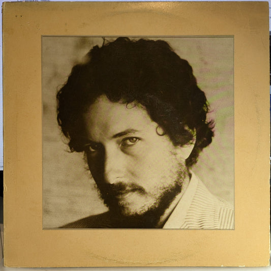 New Morning (VINYL) | Very Good Plus (VG+) Very Good Plus (VG+) Get Cheap Vinyl