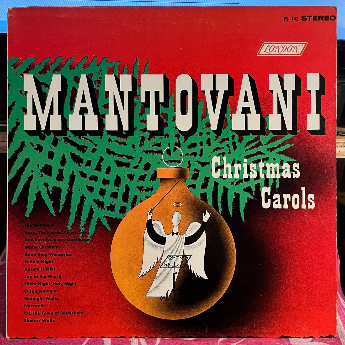 Christmas Carols *CLUB* | Near Mint (NM) Very Good Plus (VG+) Get Cheap Vinyl