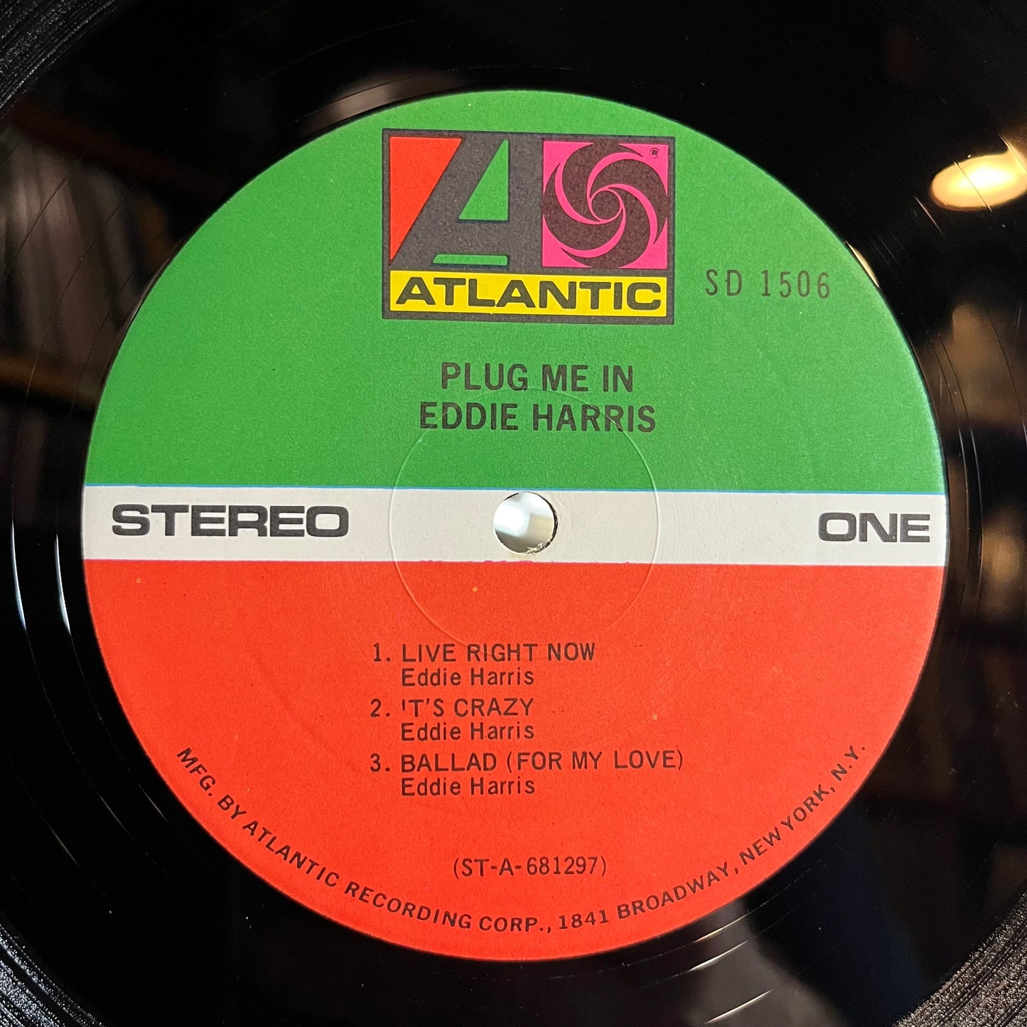 Plug Me In (VINYL) | Excellent+ (EX+) Near Mint (NM) Get Cheap Vinyl