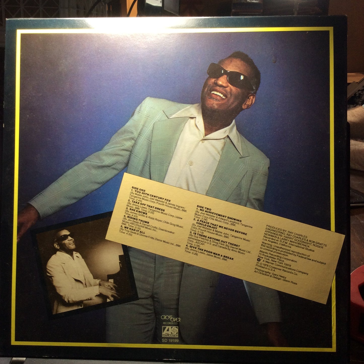 Love & Peace *PROMO* (VINYL) | Excellent+ (EX+) Very Good Plus (VG+) Get Cheap Vinyl