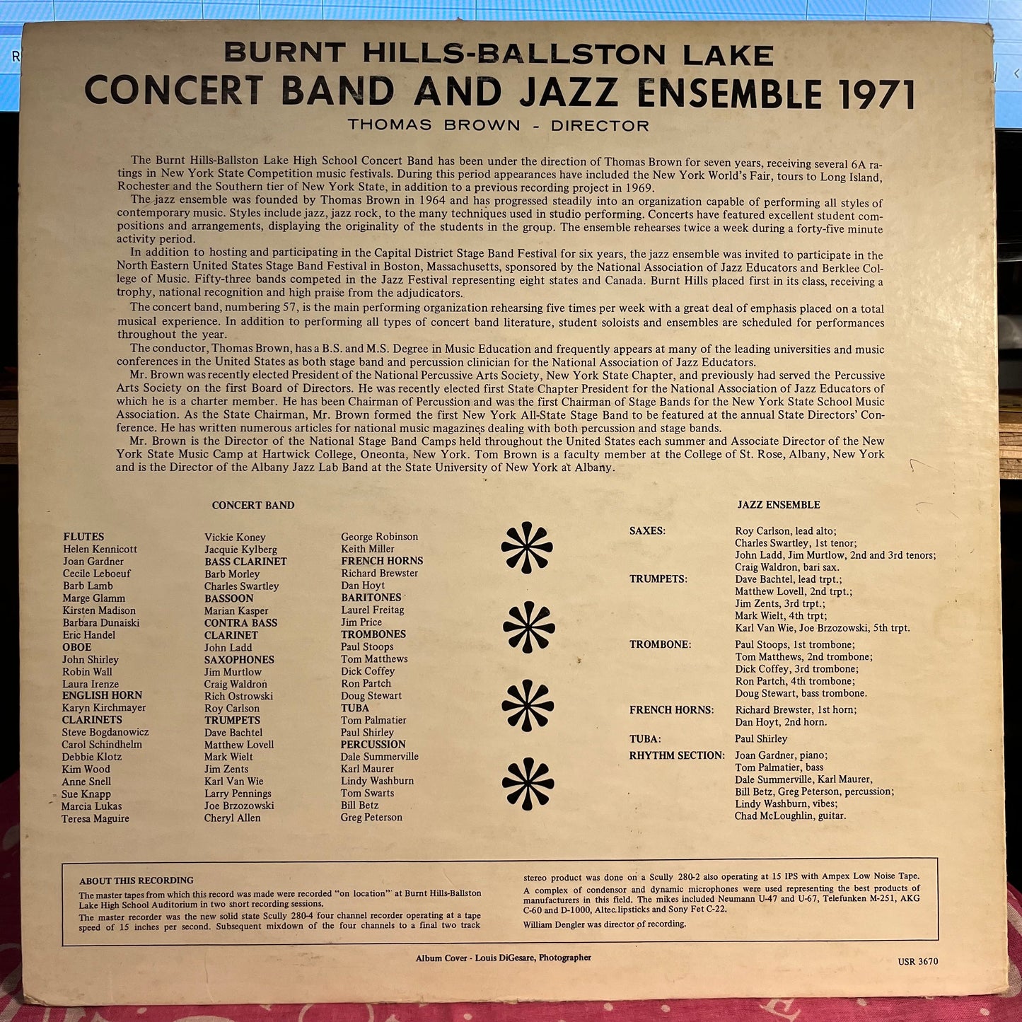 Burnt Hills | Very Good Plus (VG+) Very Good Plus (VG+) Get Cheap Vinyl