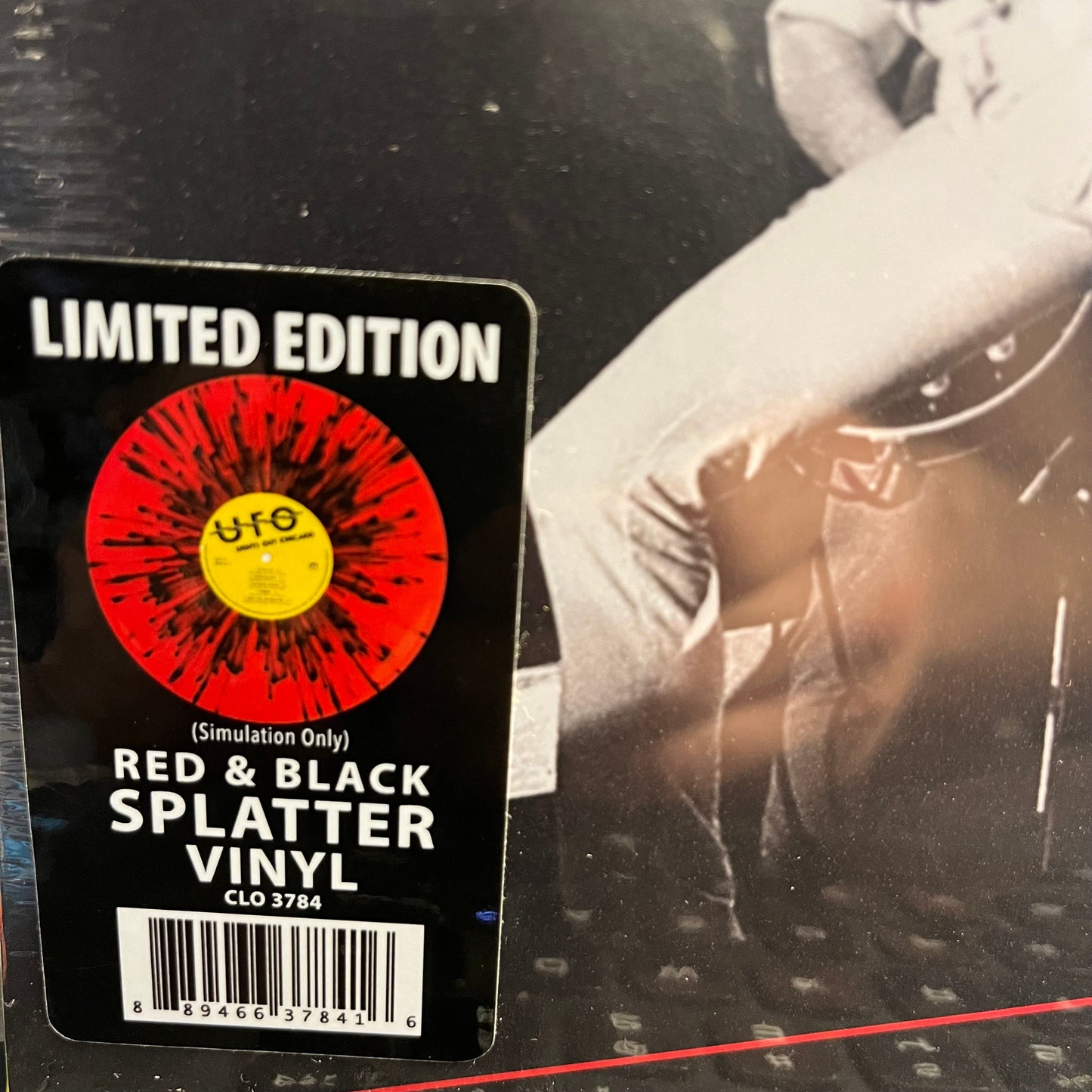 Lights Out Chicago | Mint (M) Mint (M) Get Cheap Vinyl