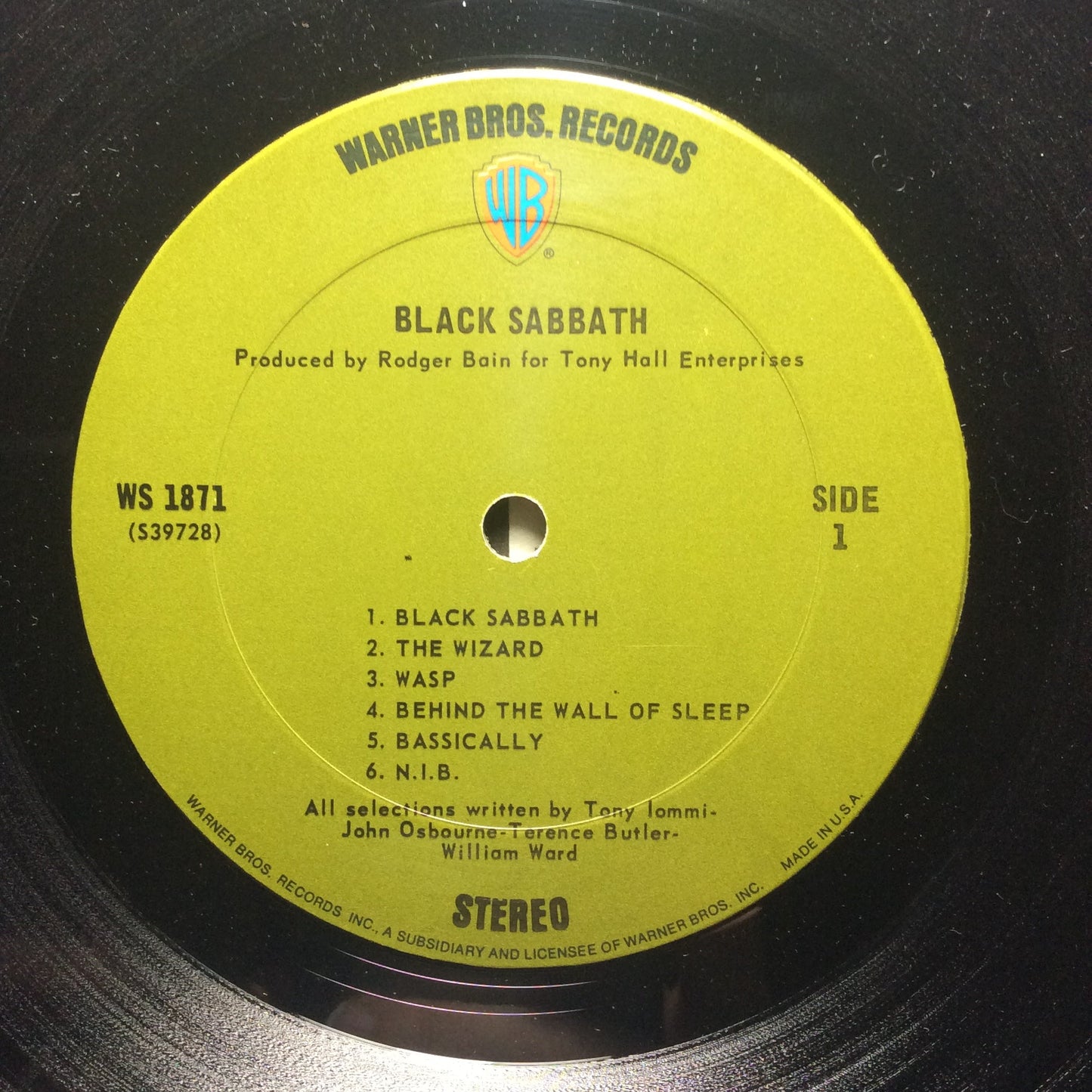 Black Sabbath (VINYL) | Excellent+ (EX+) Very Good Plus (VG+) Get Cheap Vinyl