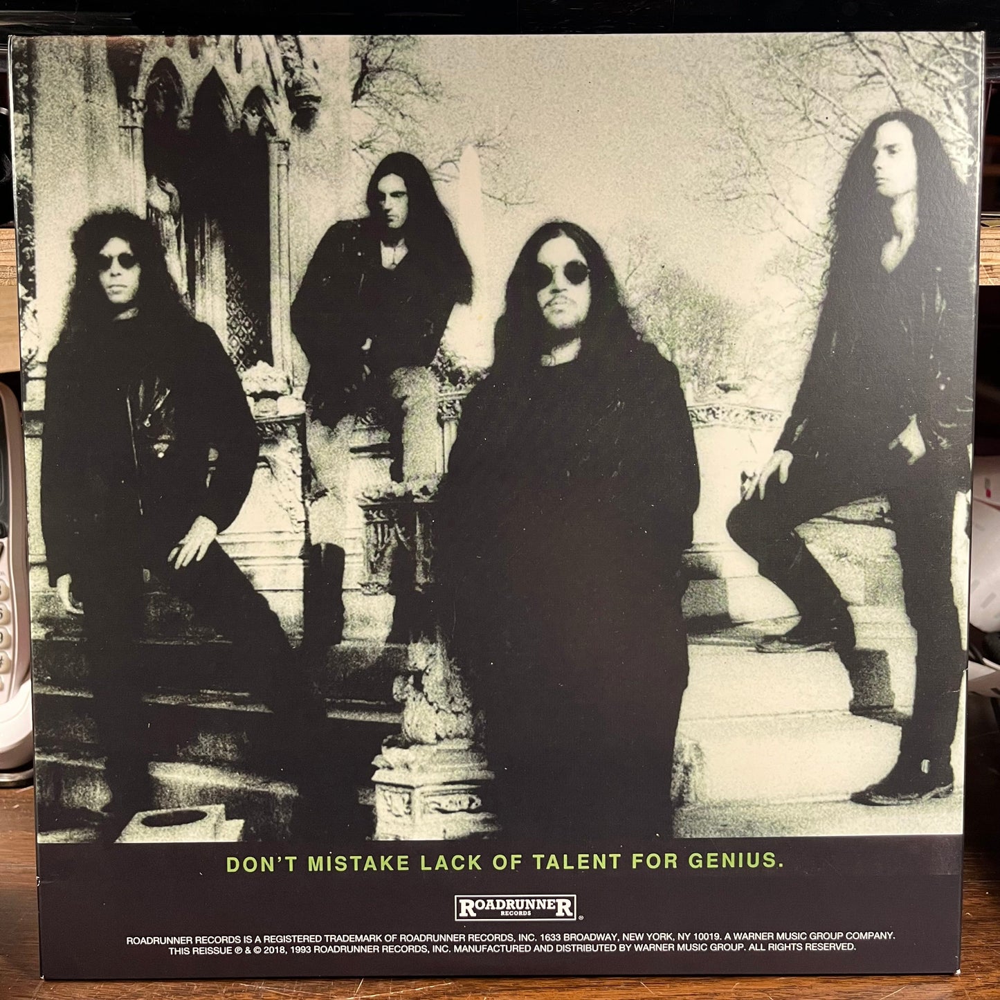 Bloody Kisses (3xVINYL) *GREEN WITH BLACK SWIRL* | Near Mint (NM) Near Mint (NM) Get Cheap Vinyl