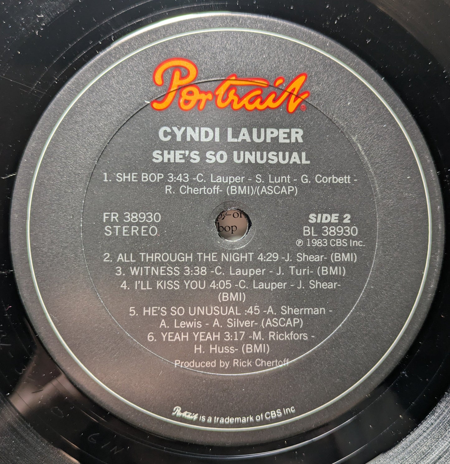 She's So Unusual (VINYL) | Near Mint (NM or M-) Near Mint (NM or M-) Get Cheap Vinyl