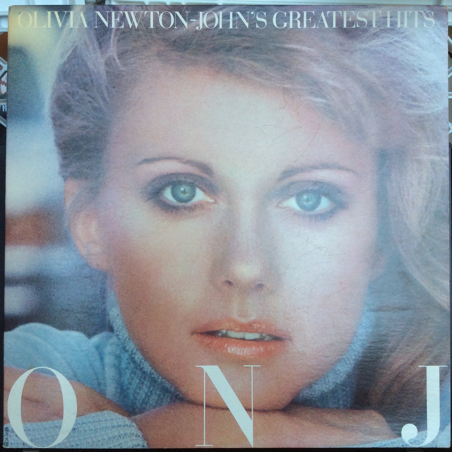 Olivia Newton-John's Greatest Hits (VINYL) | Excellent+ (EX+) Excellent (EX) Get Cheap Vinyl