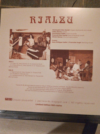 Rialzu | Mint (M) Mint (M) Get Cheap Vinyl
