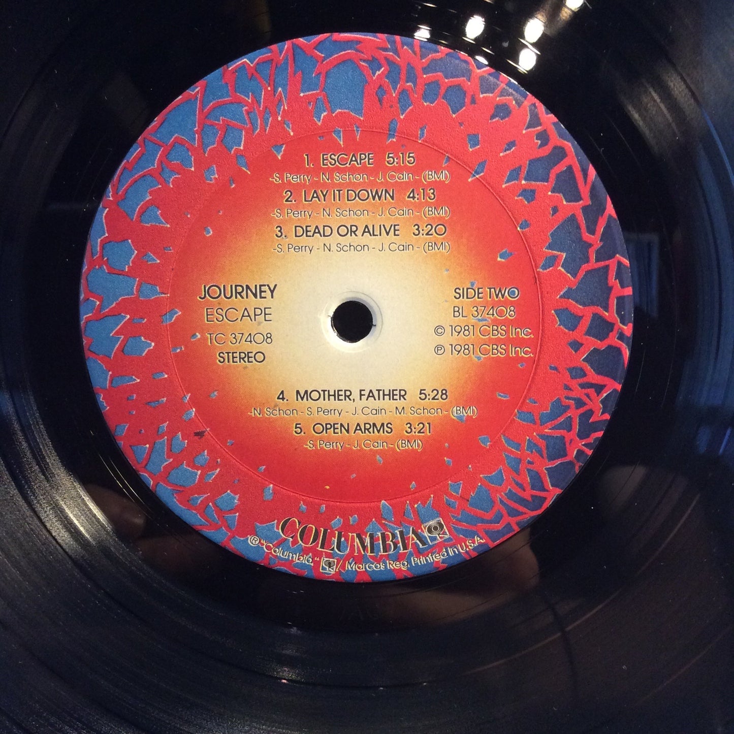 Escape (VINYL) | Excellent+ (EX+) Excellent+ (EX+) Get Cheap Vinyl