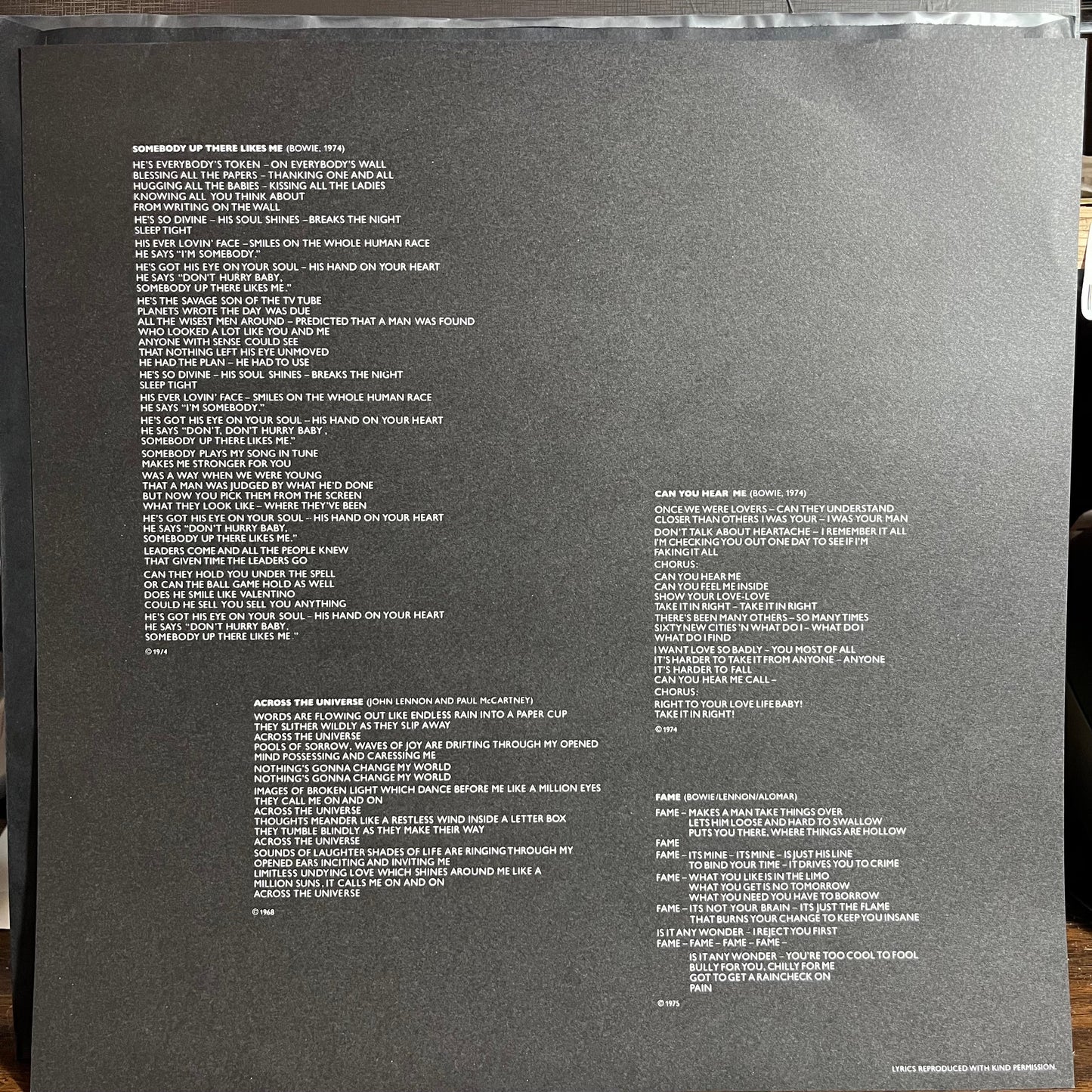 Young Americans (VINYL) | Near Mint (NM) Excellent (EX) Get Cheap Vinyl