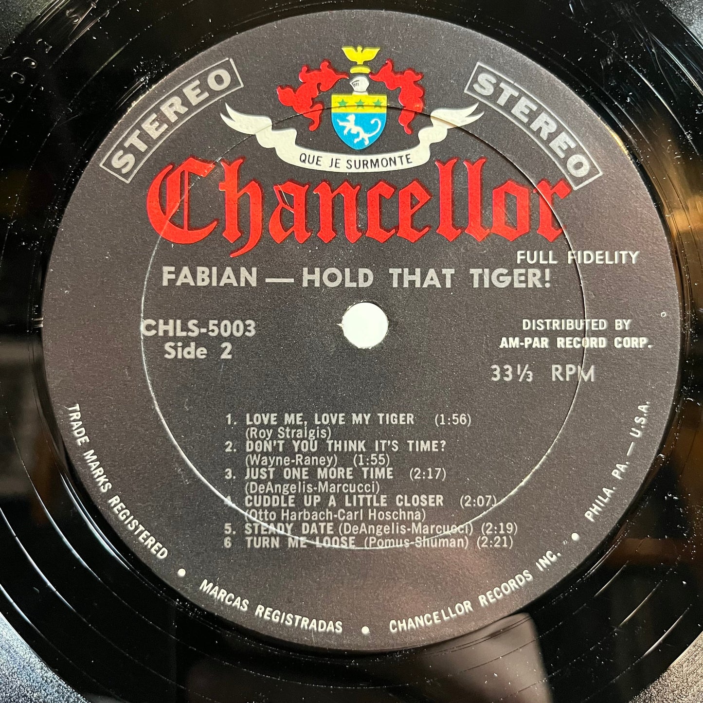 Hold That Tiger (VINYL) | Very Good (VG) Near Mint (NM) Get Cheap Vinyl
