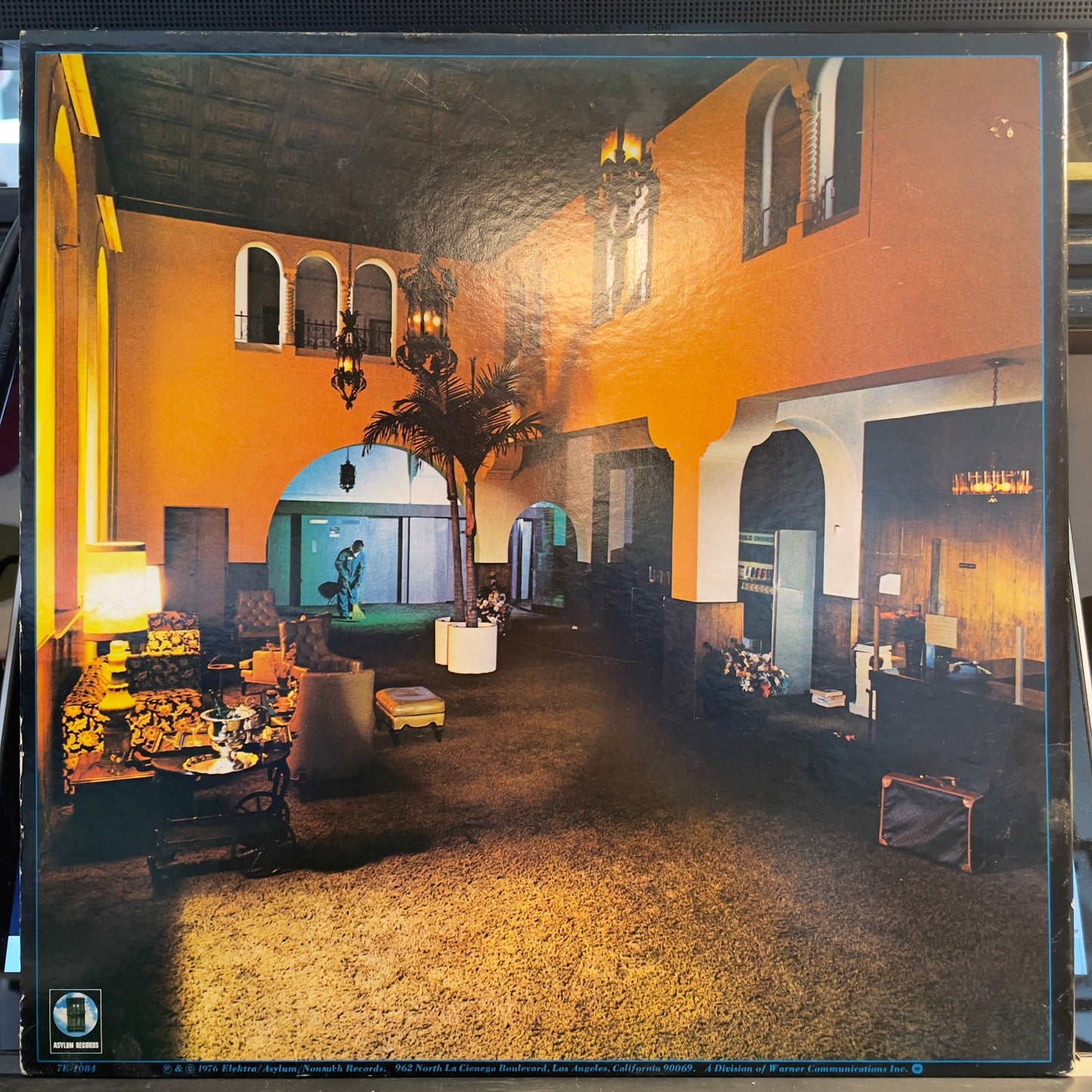 Hotel California (VINYL) | Very Good (VG) Excellent+ (EX+) Get Cheap Vinyl