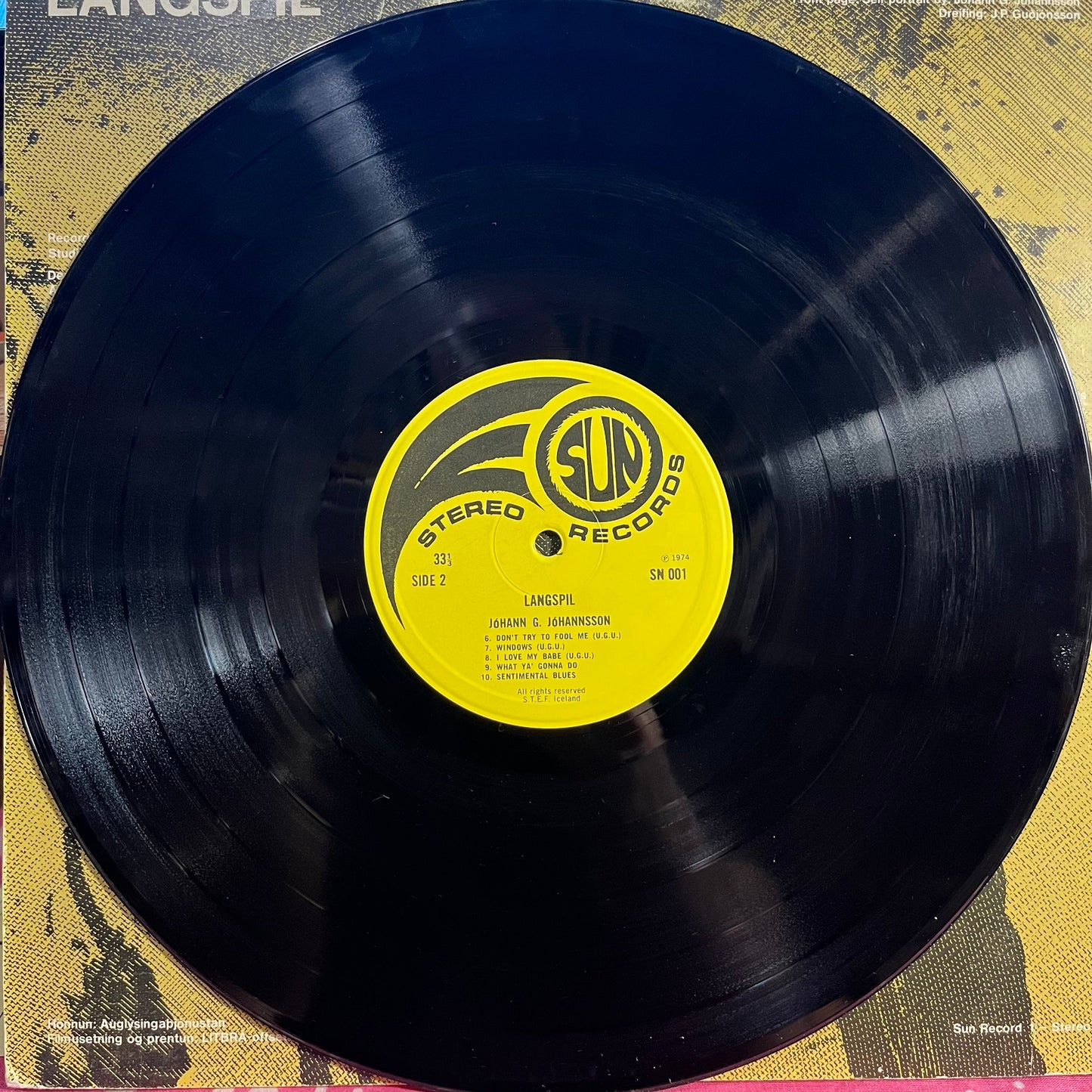 Langspil *ICELAND* | Very Good (VG) Very Good Plus (VG+) Get Cheap Vinyl