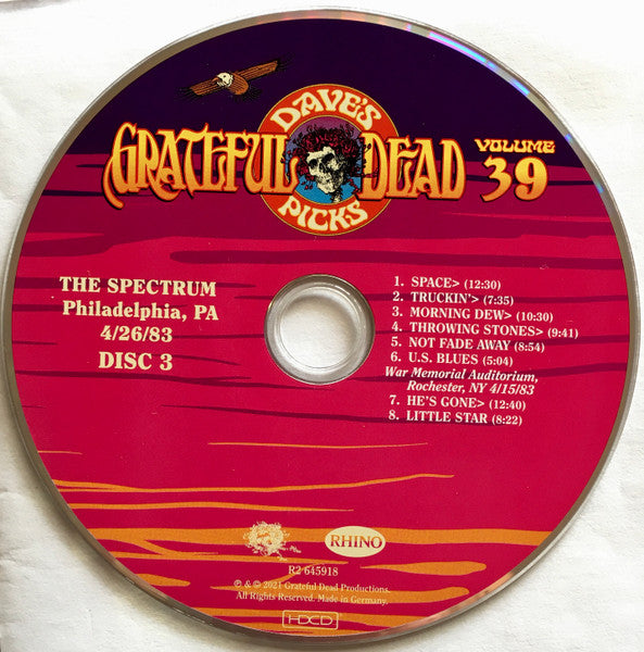 Dave's Picks, Volume 39 (3xCD)(The Spectrum, Philadelphia, PA • 4/26/83) | Mint (M) Near Mint (NM) Get Cheap Vinyl