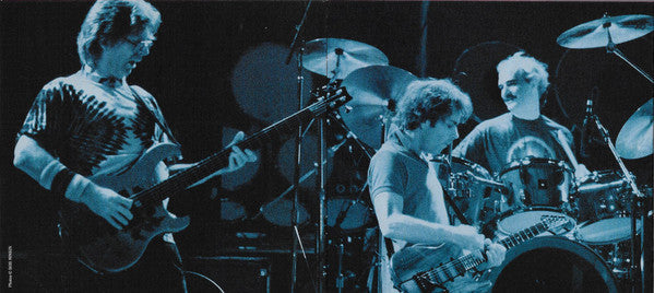 Dave's Picks, Volume 39 (3xCD)(The Spectrum, Philadelphia, PA • 4/26/83) | Mint (M) Near Mint (NM) Get Cheap Vinyl