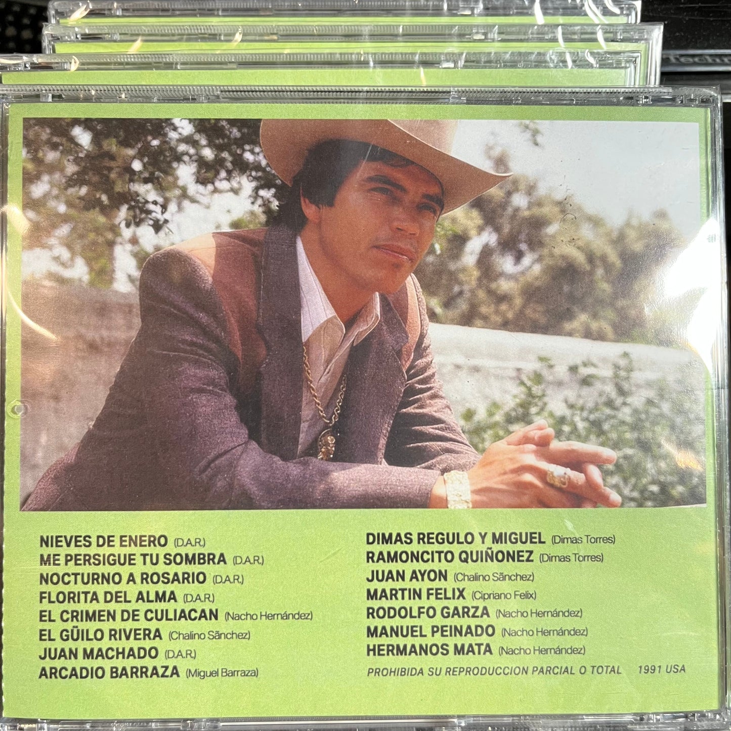 Accomp. Los Amables Del Norte Nieves De Enero (CD, Album, Unofficial) | Mint (M) Mint (M) Get Cheap Vinyl