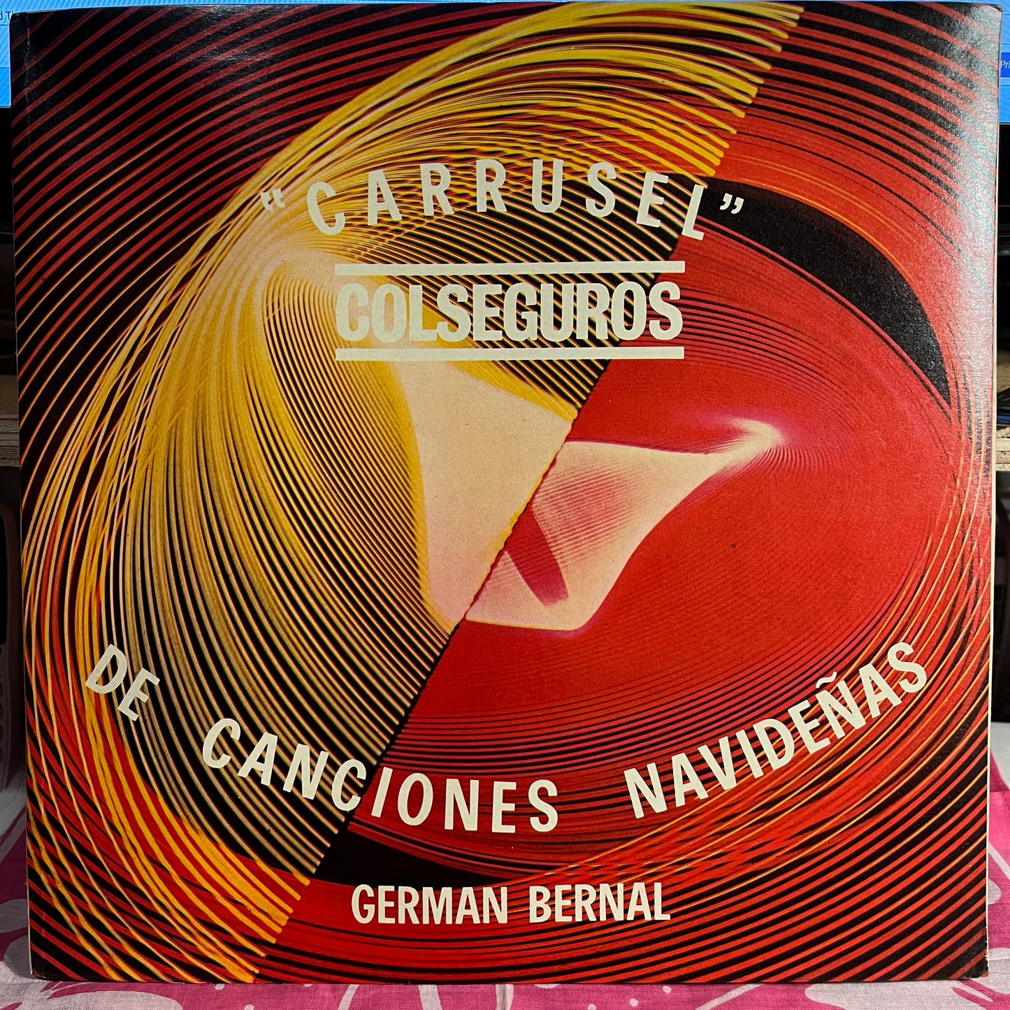 Carrusel / Colseguros De Canciones Navidenas | Near Mint (NM) Near Mint (NM) Get Cheap Vinyl
